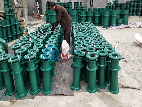 穿樓板防（fáng）水套管